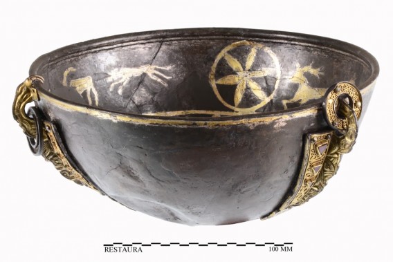 Early medieval bowl reveals widespread Frisian’ trading network